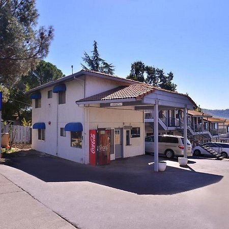 Americas Best Value Inn And Suites Clearlake Extérieur photo