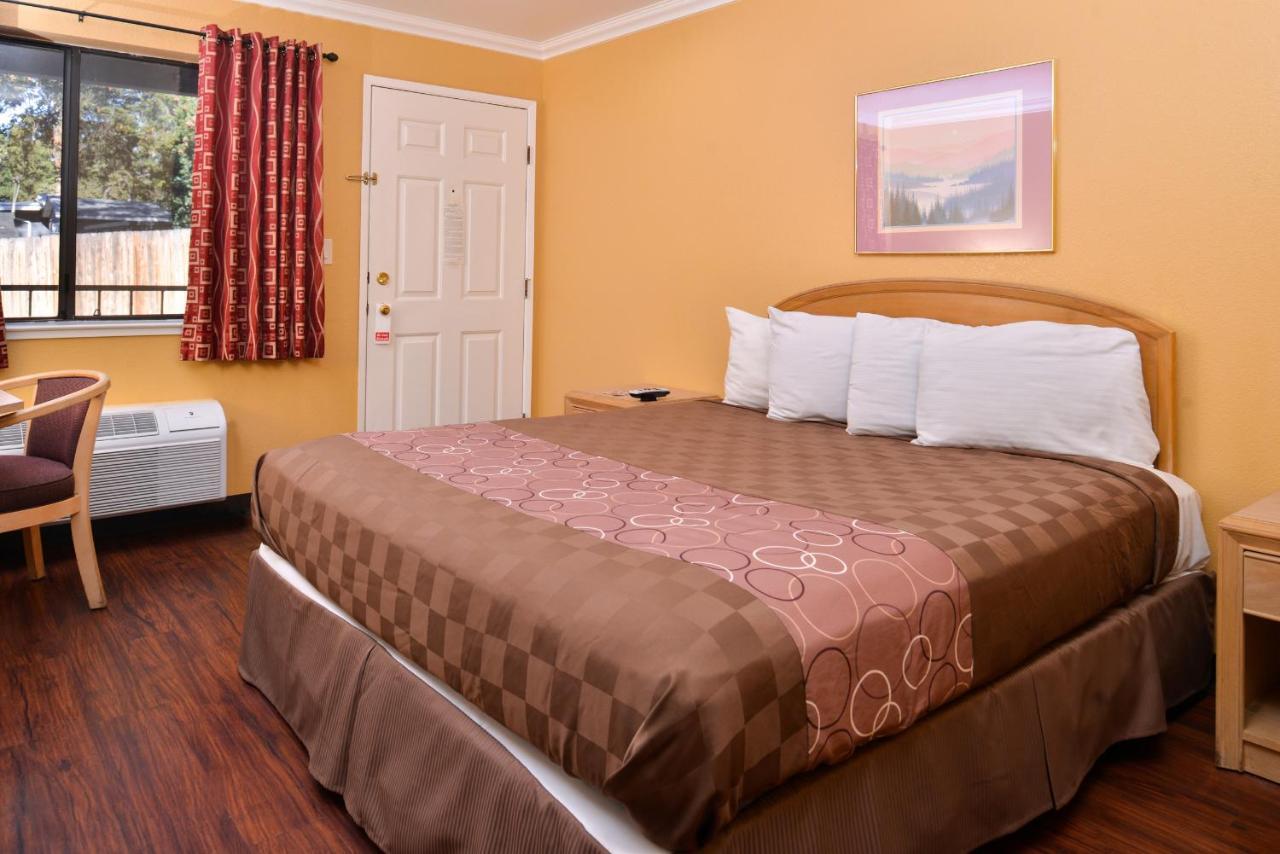 Americas Best Value Inn And Suites Clearlake Extérieur photo